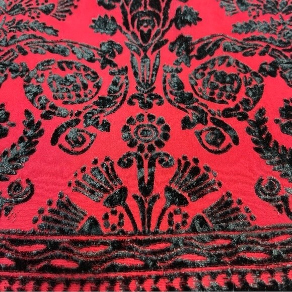 Max Studio Red Black Burnout Velvet Embellished Sleeveless Top S - Picture 7 of 7